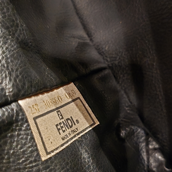 Fendi oval bag Aithentic - Picture 10 of 10